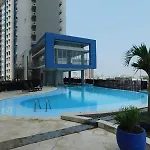 Moderno Apartamento Con Piscina Y Parqueadero 24 Horas 2002